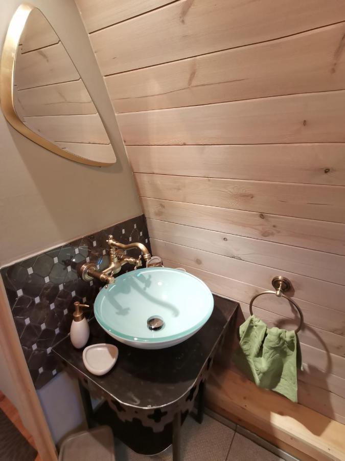Tiny Cottage Casa Uccello Apricale Bagian luar foto