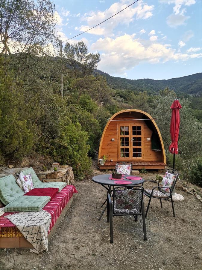 Tiny Cottage Casa Uccello Apricale Bagian luar foto